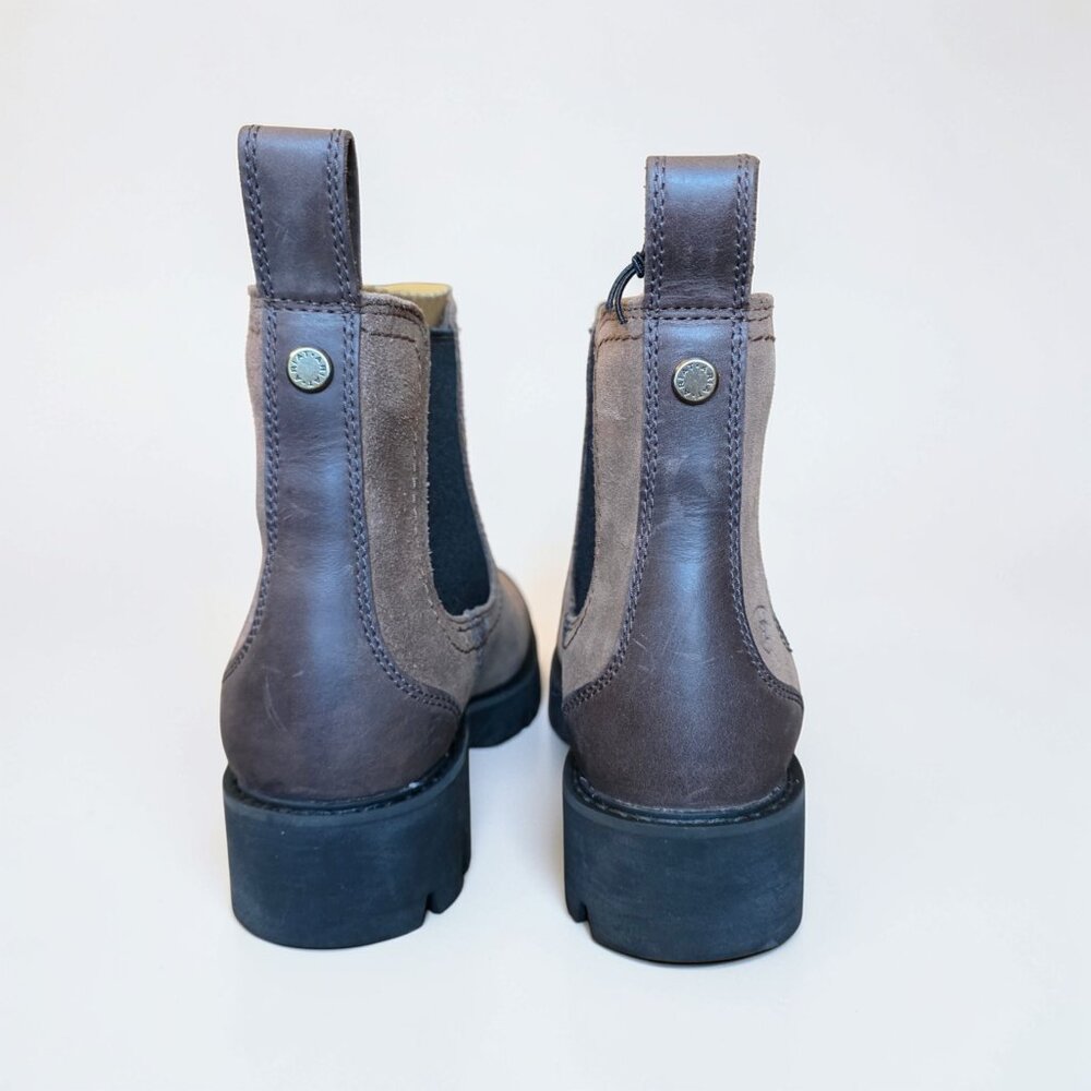 Ariat Wexford Lug H2O Waterproof Chelsea Boots Women's 8 Dark Earth DRYShield - Picture 15 of 16